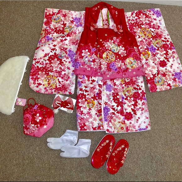 Other - Japanese girls Kimono 7 pieces set 3T-4T